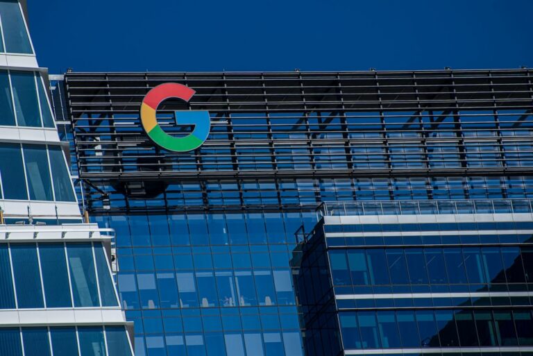 Google Launches Gemini Enterprise to Challenge Microsoft and OpenAI for AI Dominance