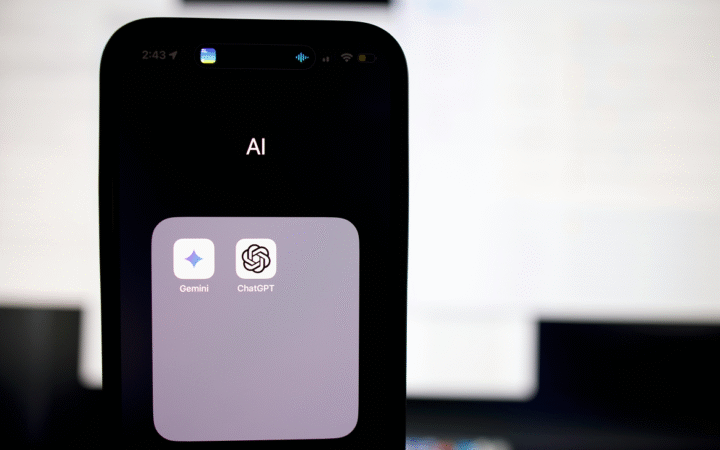 Salesforce CEO Switches AI Tools, Moving from ChatGPT to Gemini 3