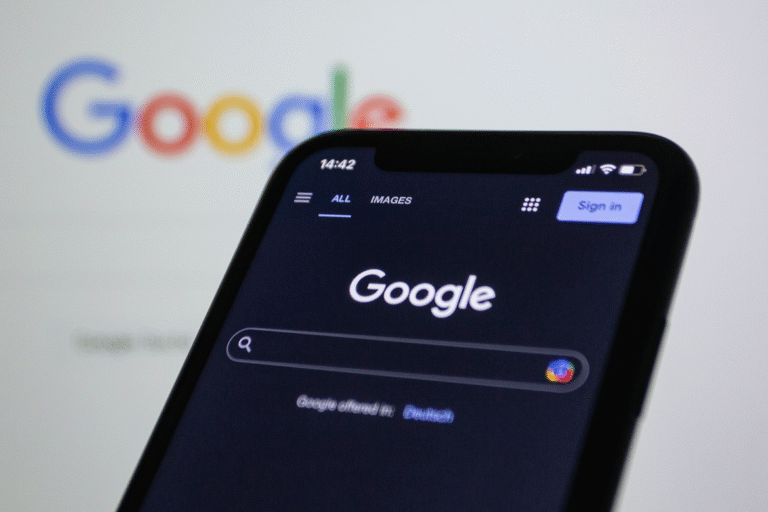 Google Makes Holiday Shopping Easier with New AI Chat and Smart Checkout