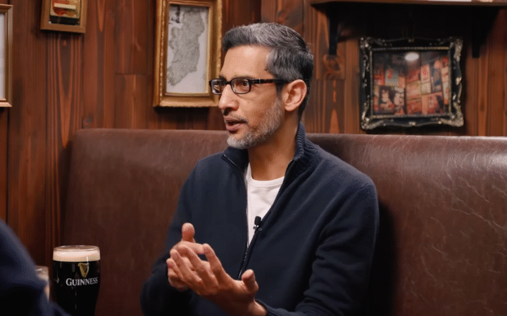 Alphabet CEO Eyes Bigger AI Investments as Opportunities Grow