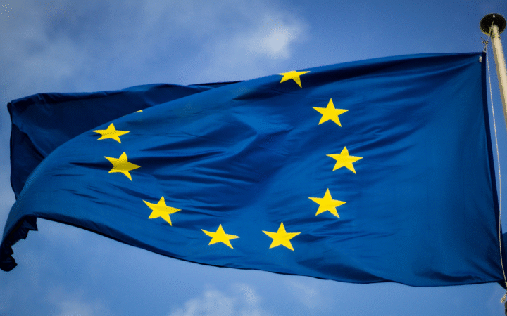 Anthropic Seeks Dealmaker for Europe AI Expansion with Six-Figure Role