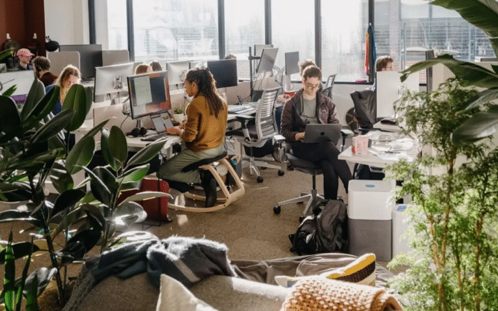 Anthropic Outperforms OpenAI with $1 Trillion Valuation on Secondary Markets