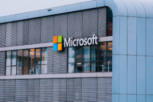 Microsoft Reportedly Cuts Internal Claude Code Licenses Amid Rising AI Costs