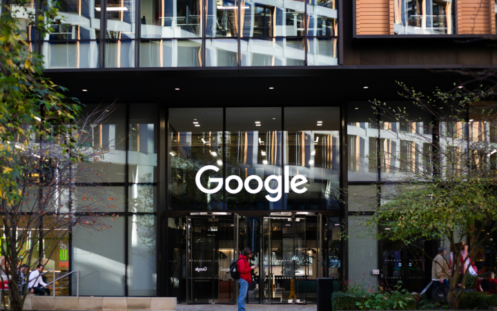Google Loses Two Top AI Leaders to OpenAI and Anthropic