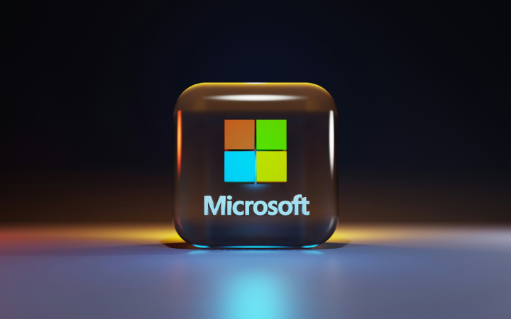 Microsoft Heads for Worst Month Since 2008 on AI Spending Fears