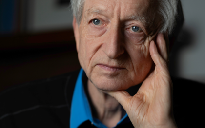 Hinton Warns Superintelligent AI Could Cause Human Extinction