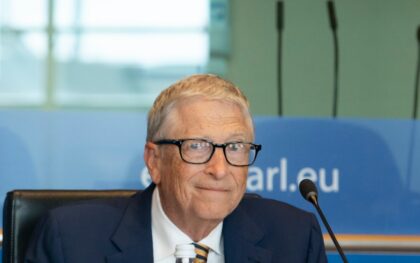 Bill Gates Says Some May Choose an ‘Amish’ Path as AI Advances
