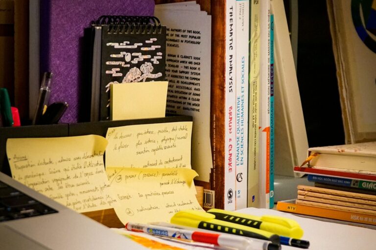Context Engineering Explained: How to Give AI Agents the Right Information