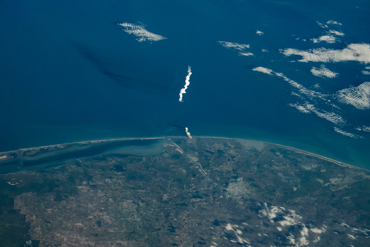 Google Models 1,800 Starship Launches for Cheaper Space Data Centers