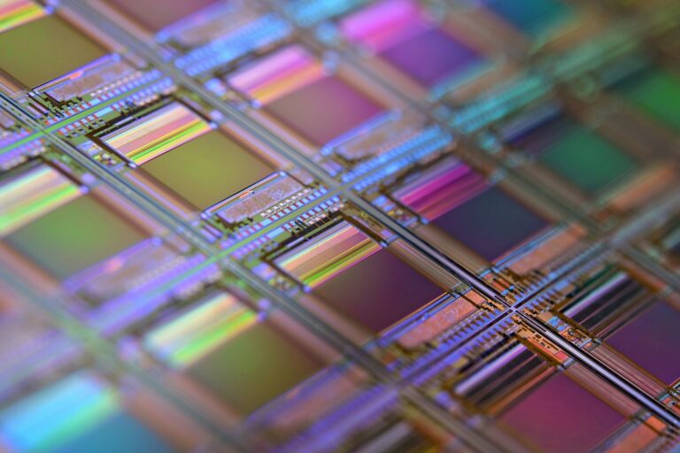 Google’s Willow Cuts Magic-State Errors 40x in Quantum Computing Advance