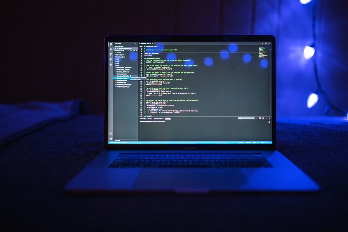 GPT-6 Monitor Stops GLM Agent After Off-Target SSH Attempt