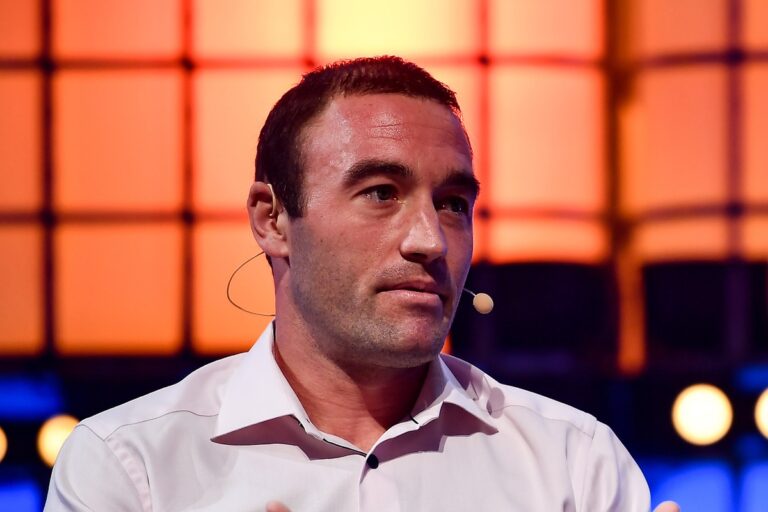 Ex-OpenAI Science Chief Raises $215 Million for Robotic Drug Labs