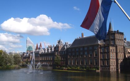 Netherlands Eyes 25,000 Government Job Cuts, With AI Part of the Plan
