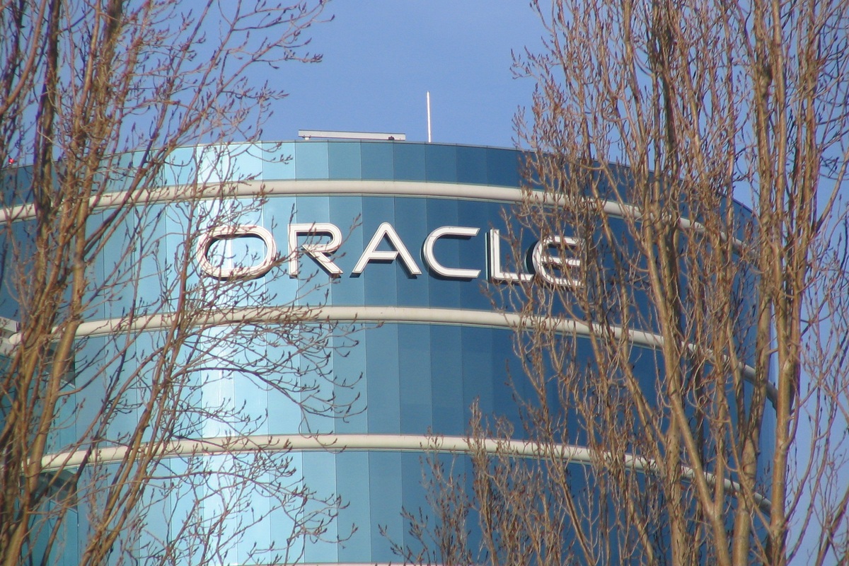 Oracle Deepens Its AI Push With Cerebras, Intel, NVIDIA and OpenAI